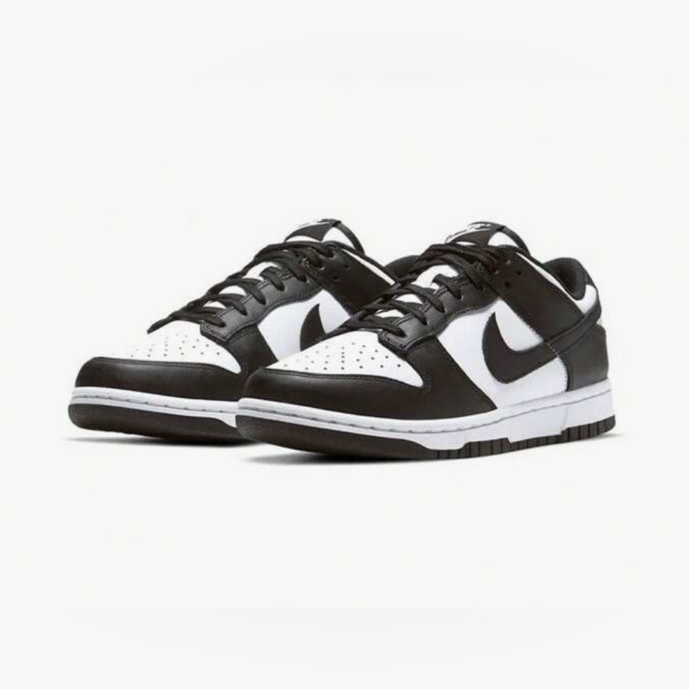Nike Dunks Low  Pandas  🐼